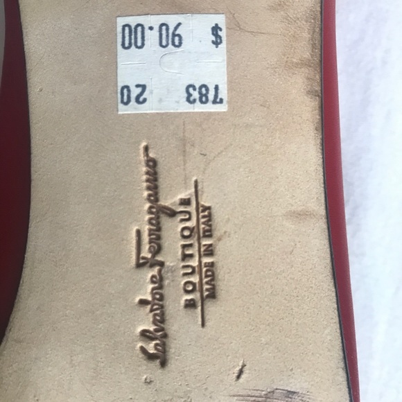 VINTAGE FERRAGAMO FLATS - Picture 6 of 6